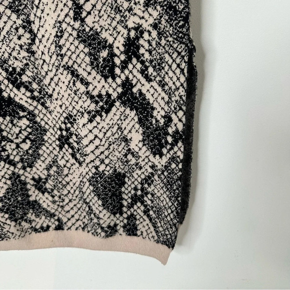 Guess High waist  skirt - Picture 4 of 6